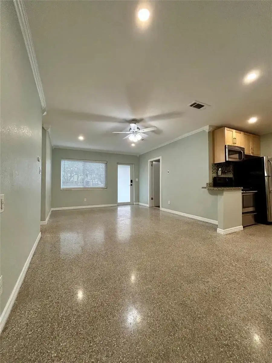 5950 NE 6TH Avenue, Oakland Park FL 33334 photo 3