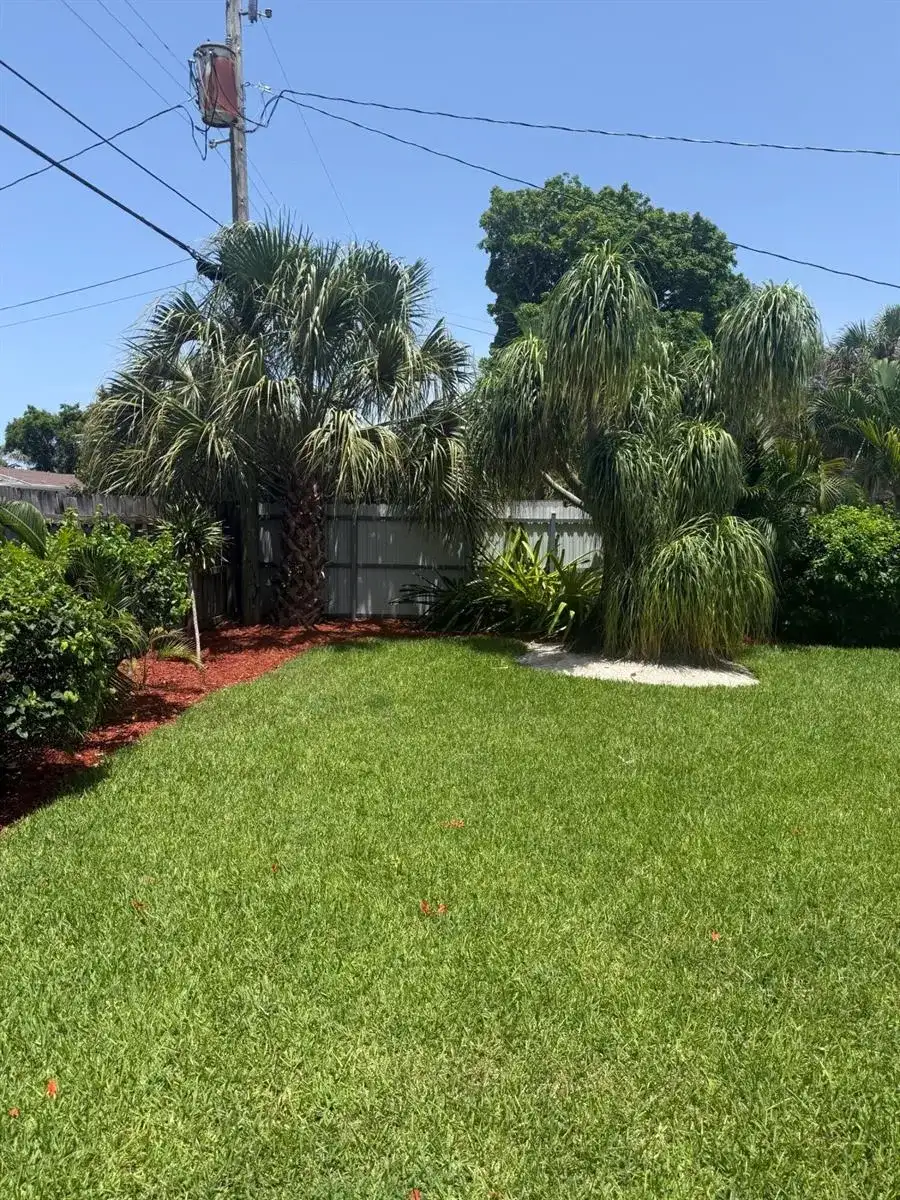 135 SE 5th Avenue, Boynton Beach FL 33435 photo 5