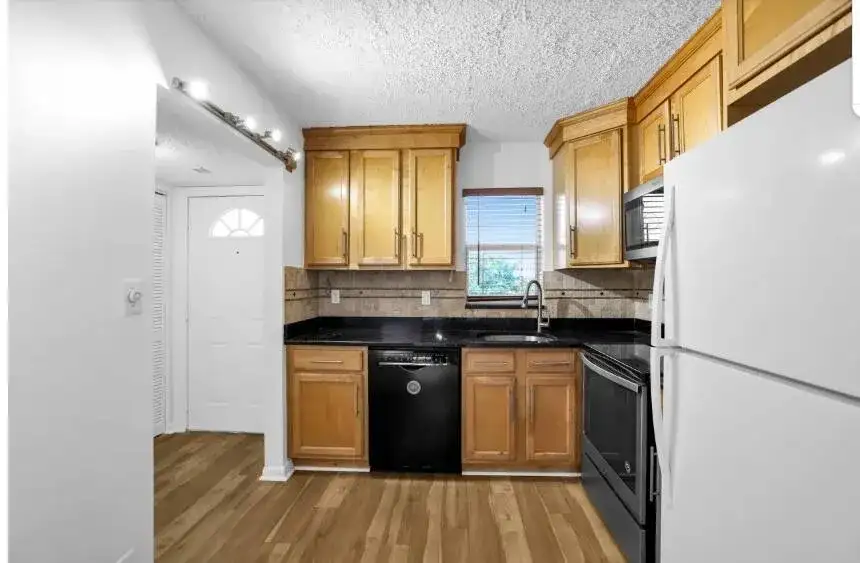 9355 SW 8th Street # 408, Boca Raton FL 33428 photo 2