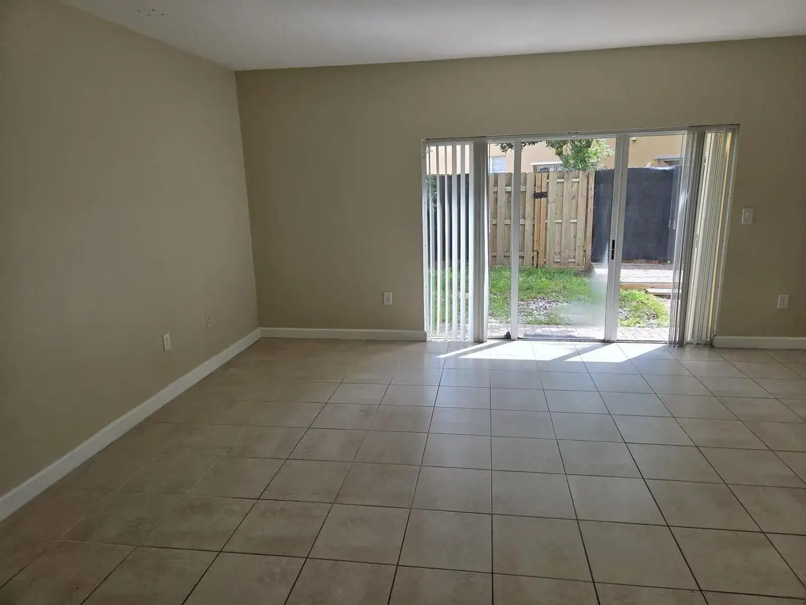 1575 NE 33 Avenue # 101, Homestead FL 33033 photo 4