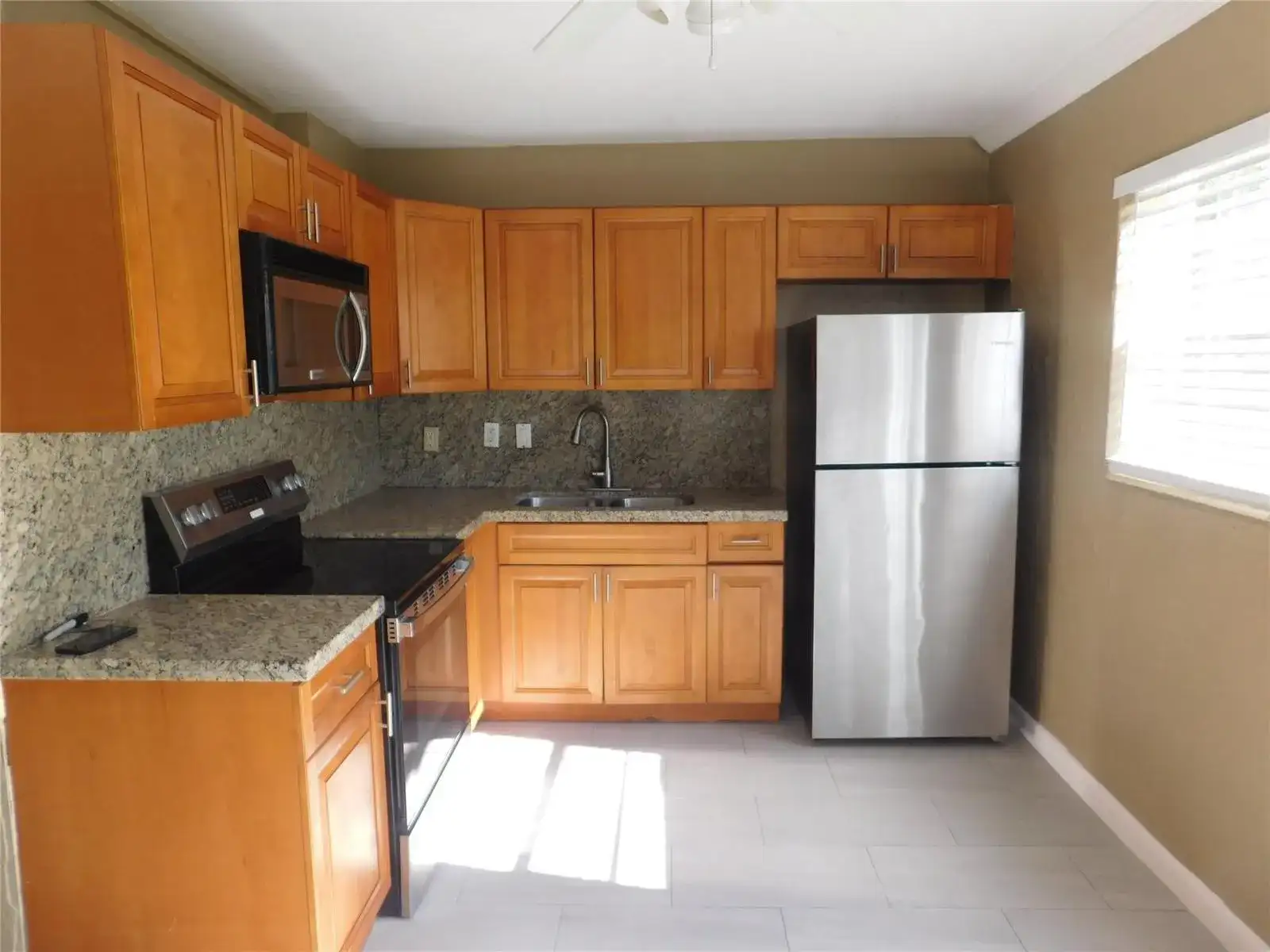 1511 SW 63RD Avenue, North Lauderdale FL 33068 photo 5