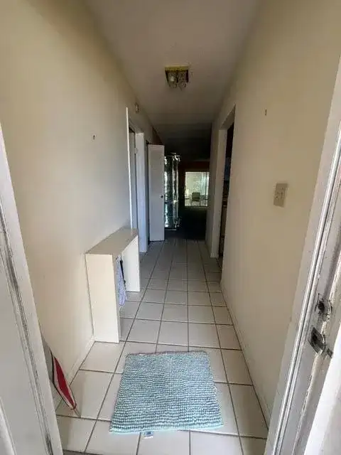197 Lake Susan Lane, West Palm Beach FL 33411 photo 3