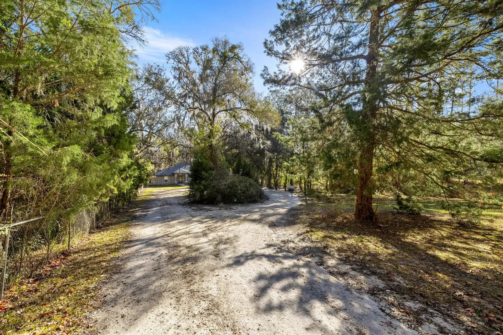10377 SW 186TH Avenue, FL 34432 photo 2