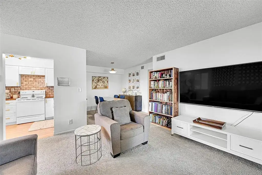 117 GARDENS Drive # 204, Pompano Beach FL 33069 photo 3