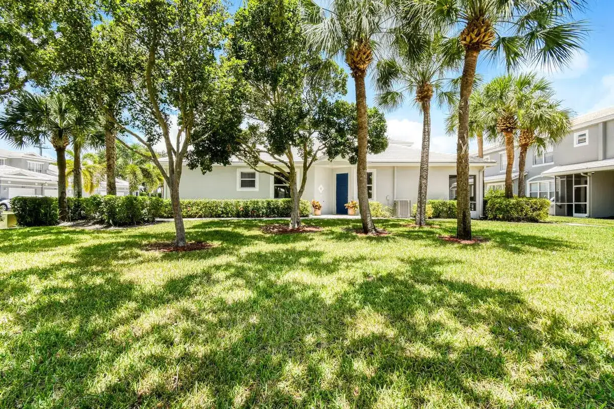 4952 Southard Street, Lake Worth FL 33463 photo 2