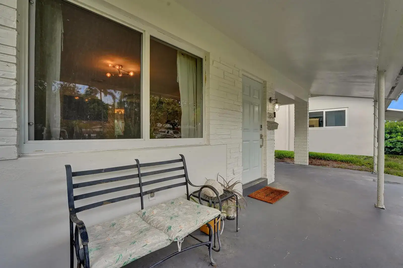 180 NW 48th Court, Oakland Park FL 33309 photo 3