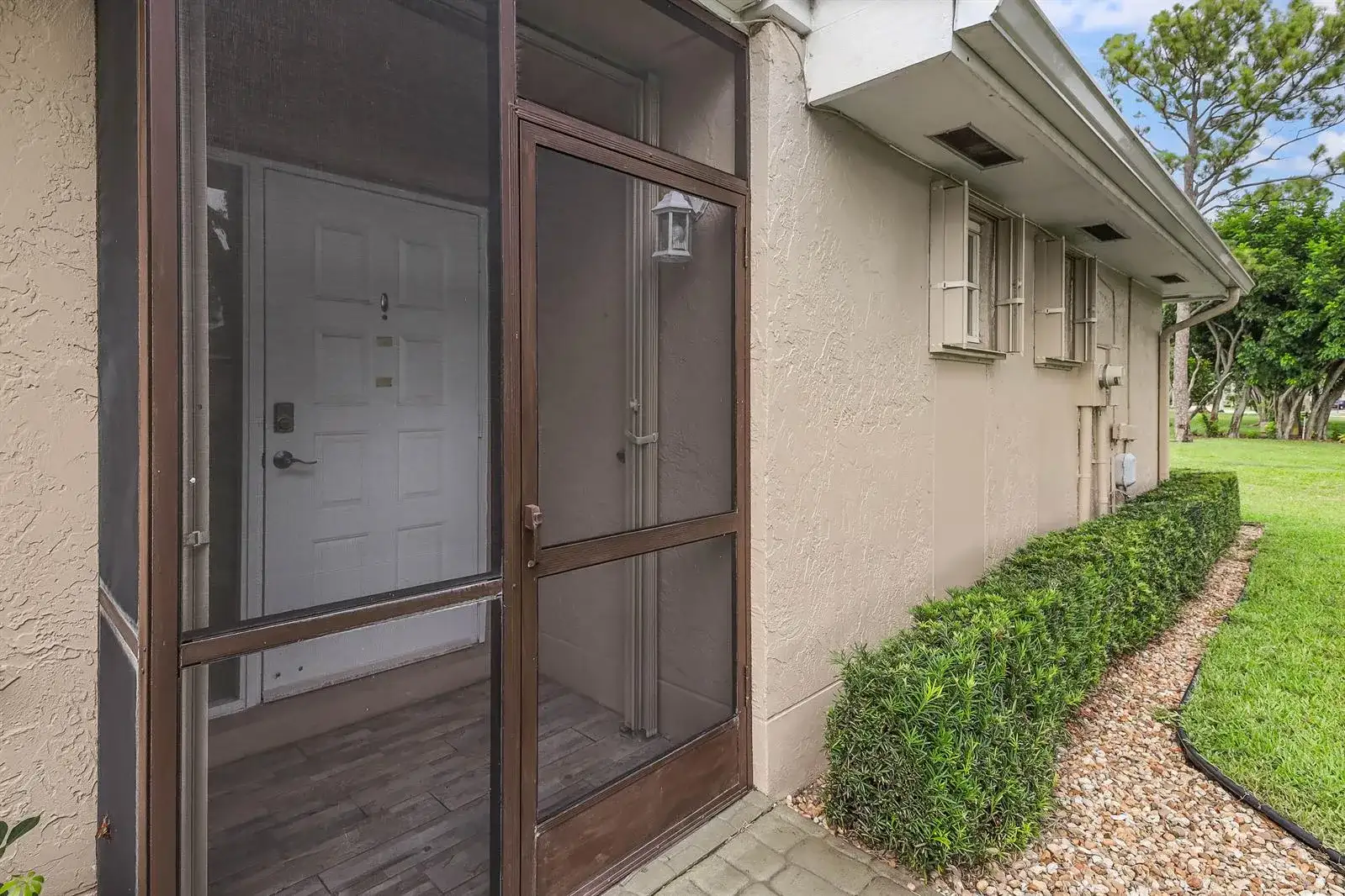 6845 FOUNTAINS Circle, Lake Worth FL 33467 photo 4