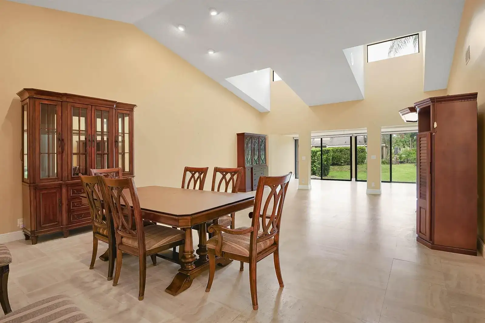 6845 FOUNTAINS Circle, Lake Worth FL 33467 photo 5