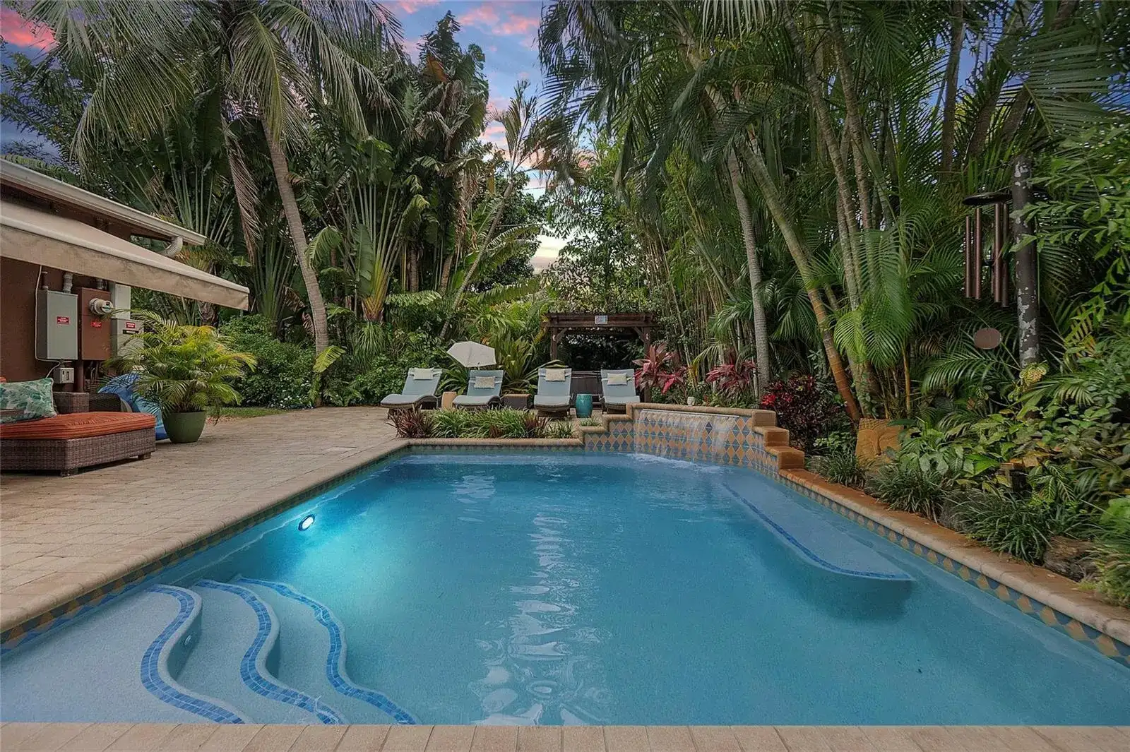 601 NW 22ND Court, Wilton Manors FL 33311 photo 2