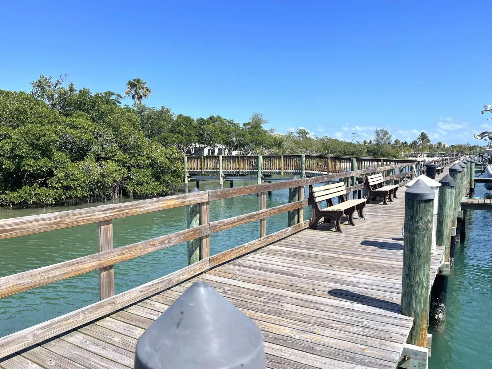 205 SHELLEY Lane, Fort Pierce FL 34949 photo 4