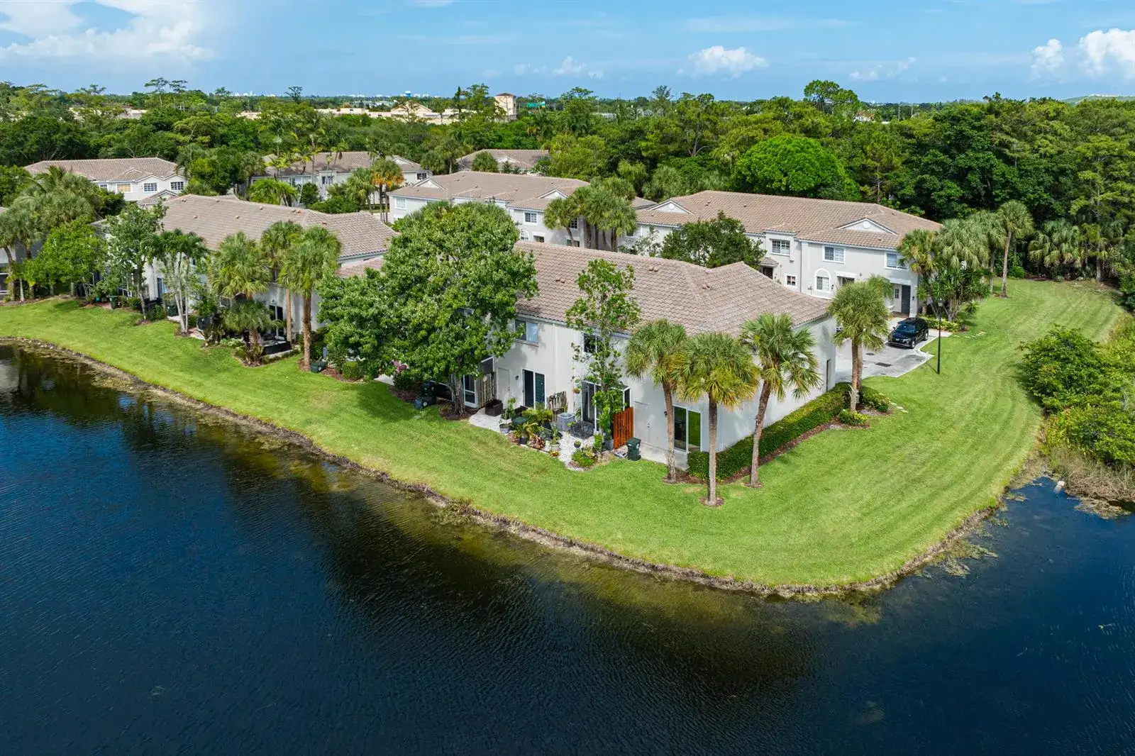 4859 NW 58TH Manor, Coconut Creek FL 33073 photo 4