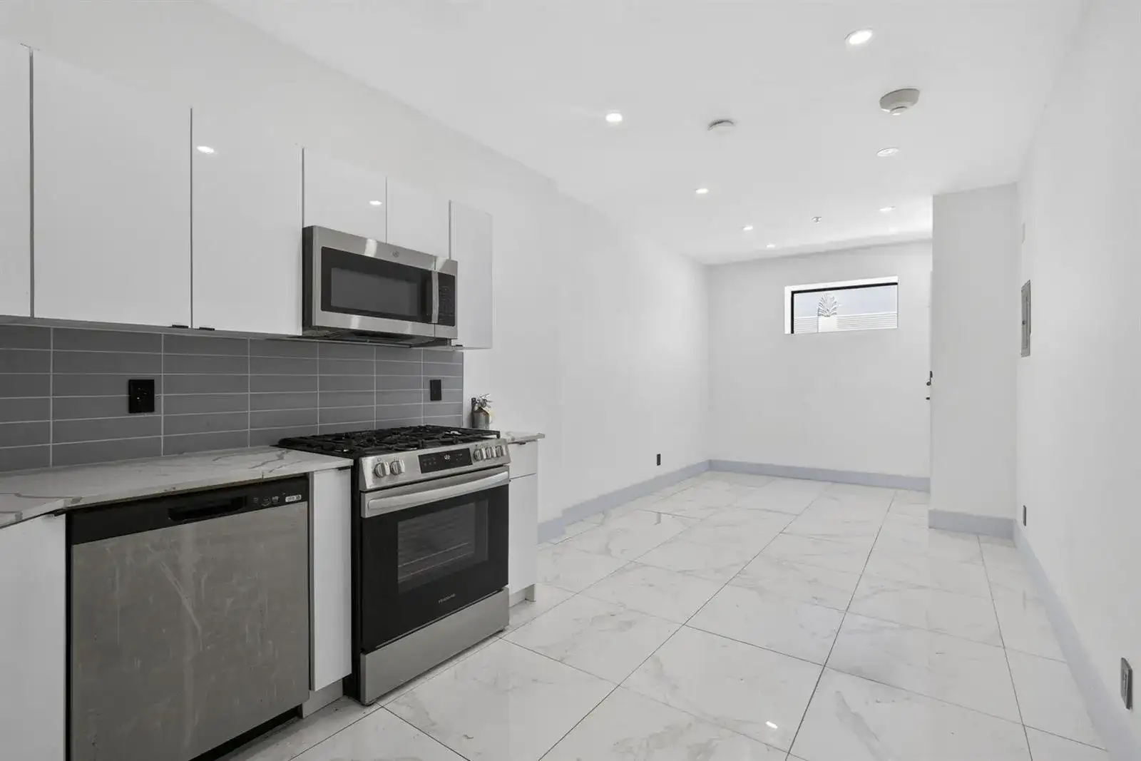 324 20th Street # 14, West Palm Beach FL 33407 photo 2