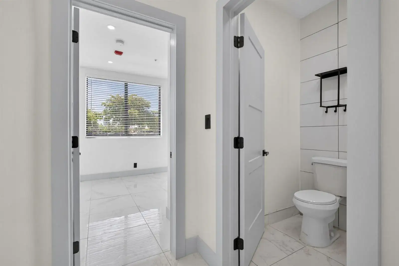324 20th Street # 14, West Palm Beach FL 33407 photo 3