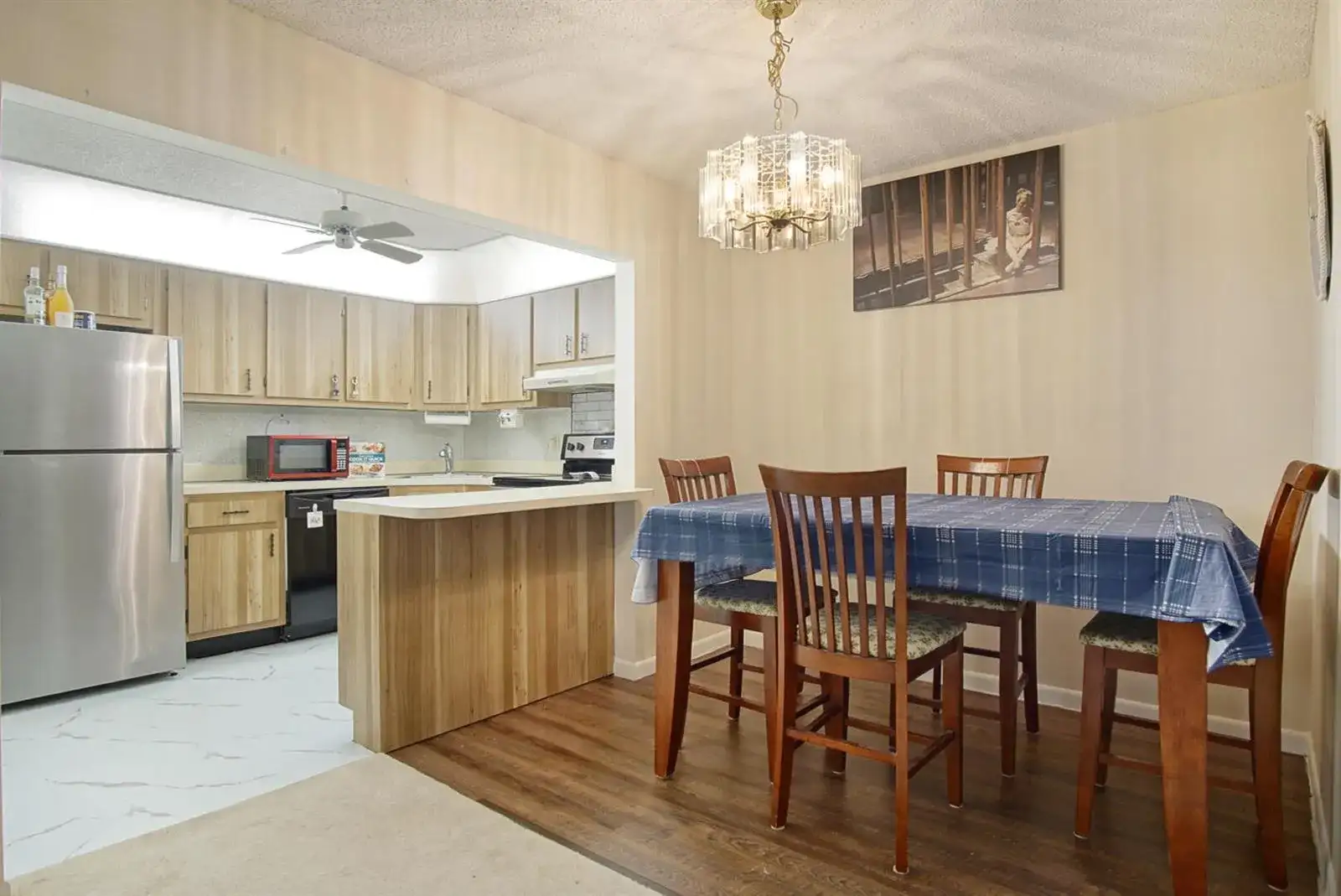 5930 Whispering Pine Way # 2, FL 33463 photo 2