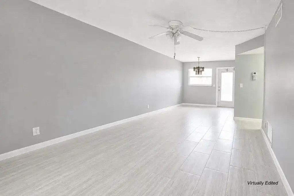2192 NE 1ST Way # 103, Boynton Beach FL 33435 photo 4