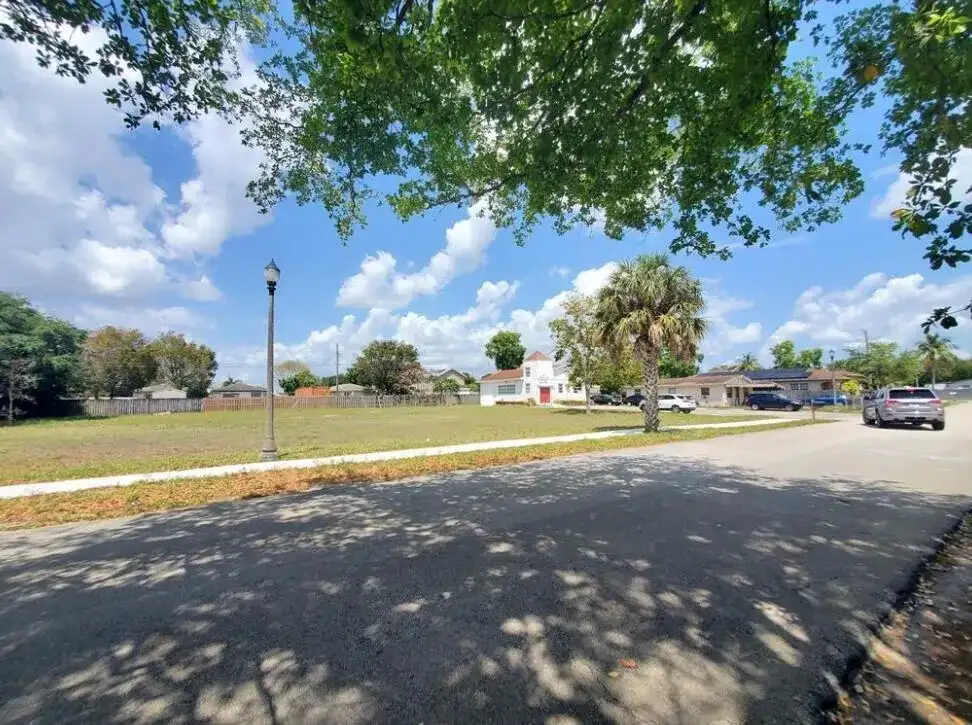 _ SW 56th Avenue, Fort Lauderdale FL 33314 photo 3