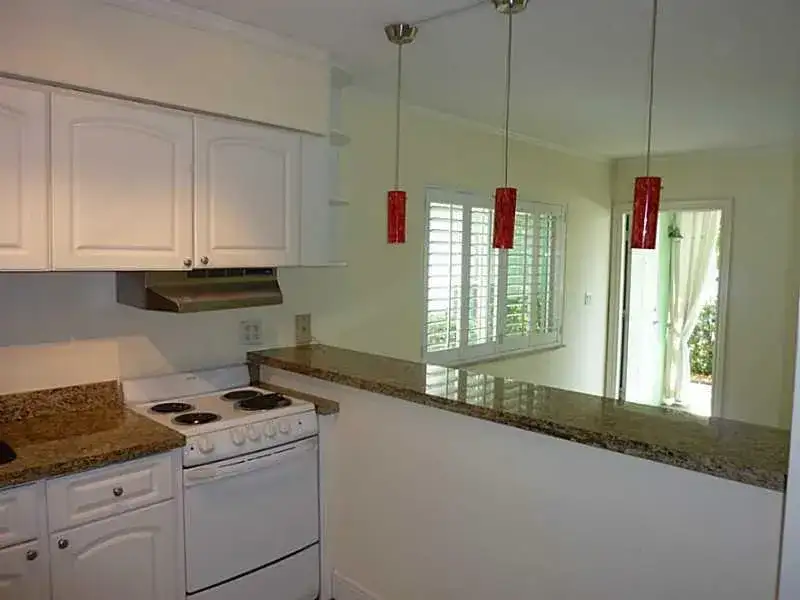 2124 NE 5th Avenue # 103, Wilton Manors FL 33305 photo 2