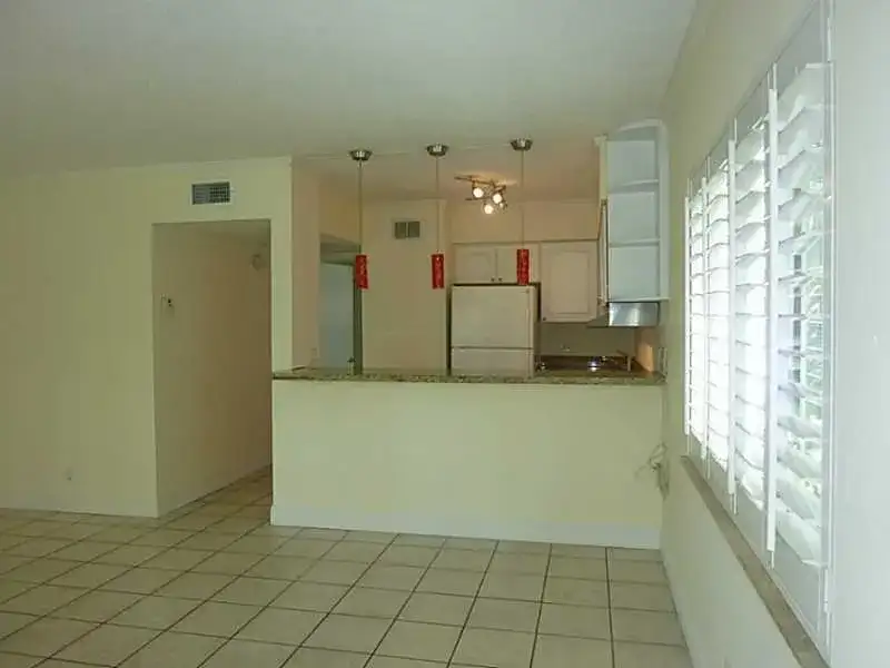 2124 NE 5th Avenue # 103, Wilton Manors FL 33305 photo 4