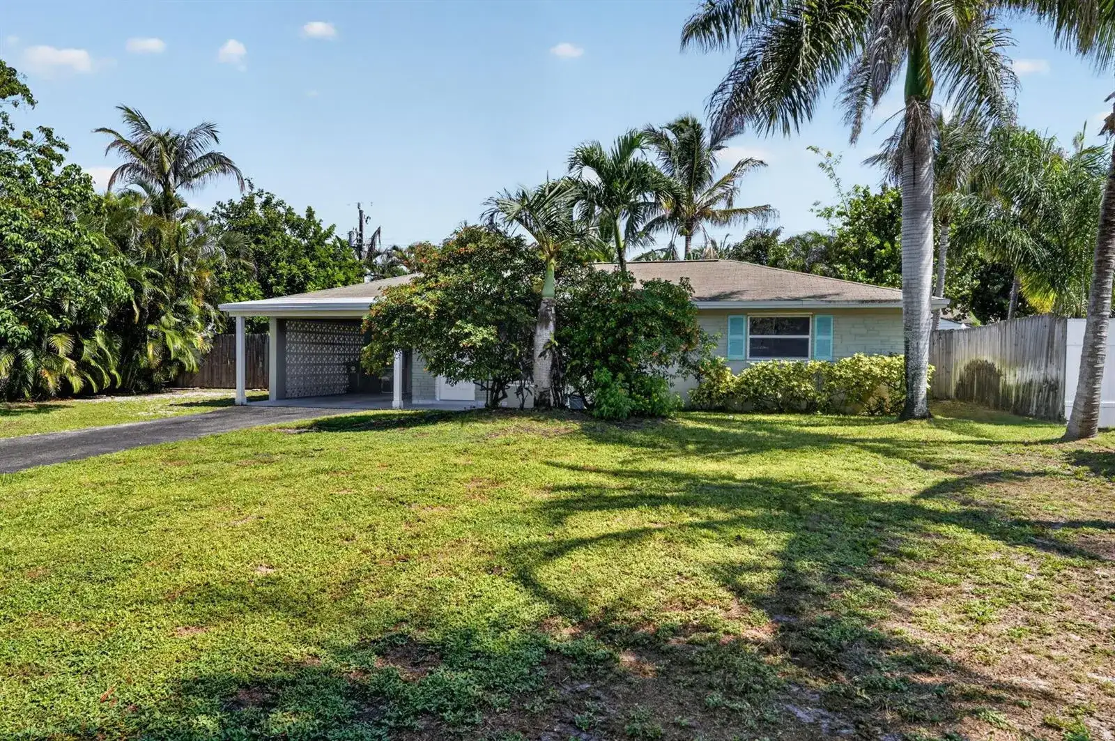 101 E Beverly Road E, Jupiter FL 33469 photo 3