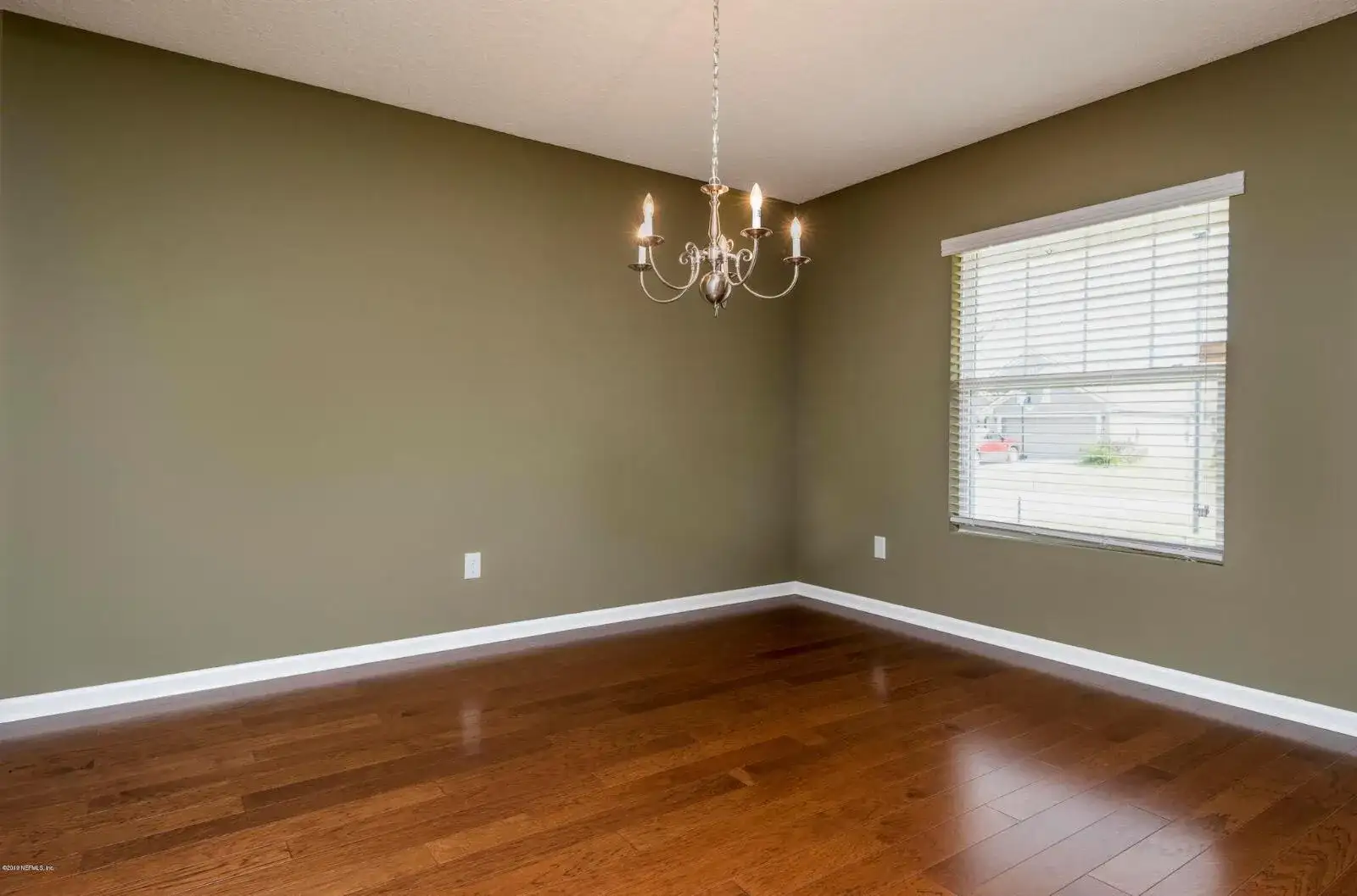 325 Casa Sevilla Avenue, FL 32092 photo 4