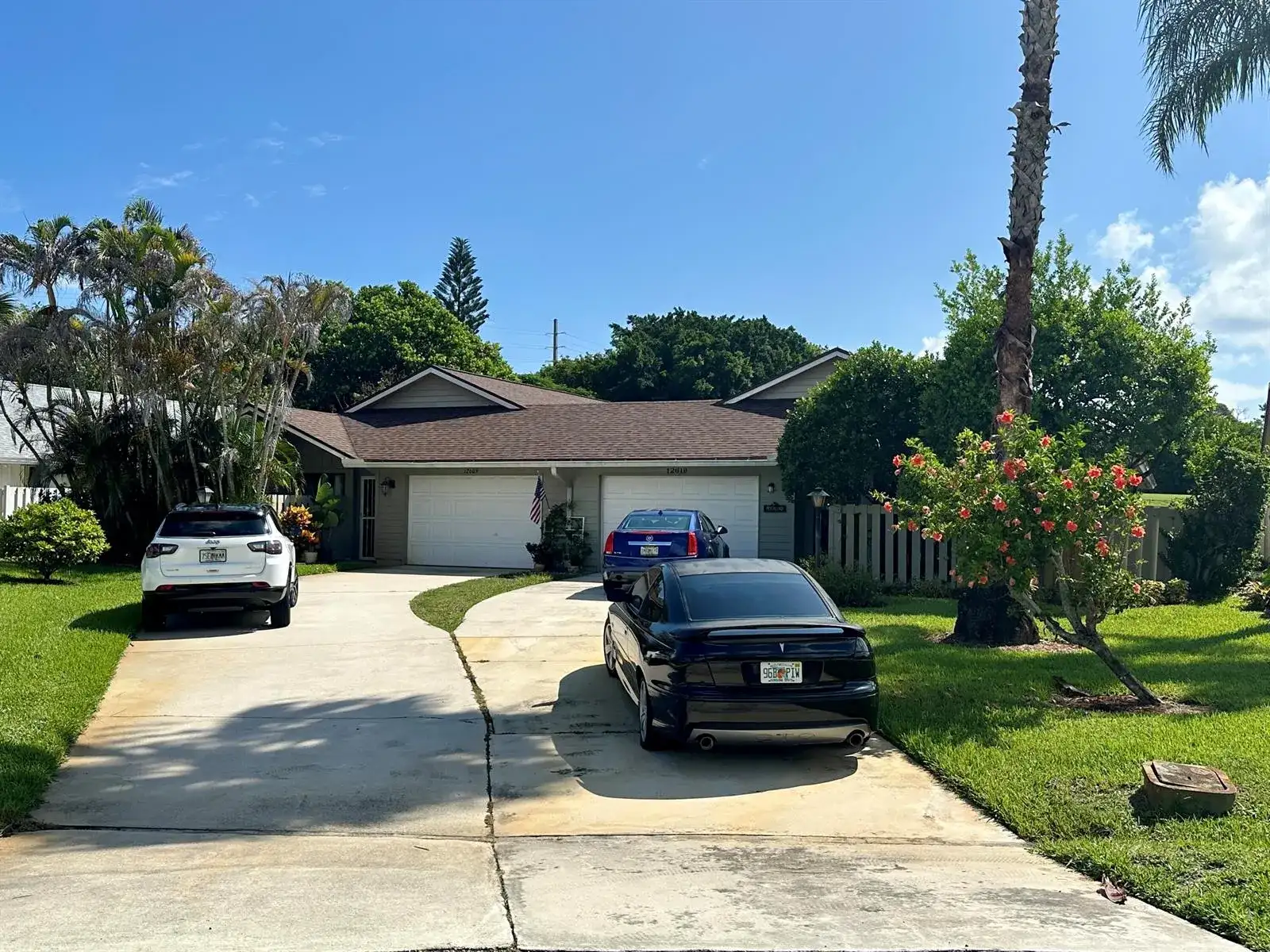 12619 SE CASCADES Court, Hobe Sound FL 33455 photo 2