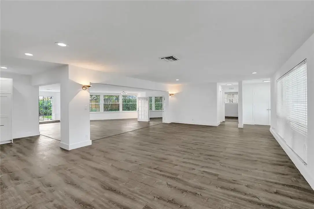 5981 NE 22ND Way, Fort Lauderdale FL 33308 photo 3