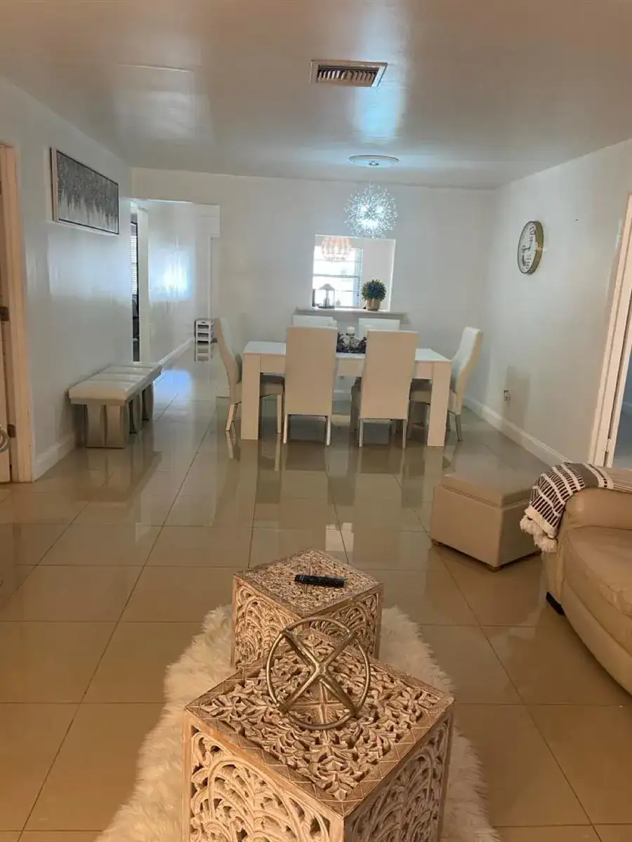 12026 Suellen Circle, Wellington FL 33414 photo 3