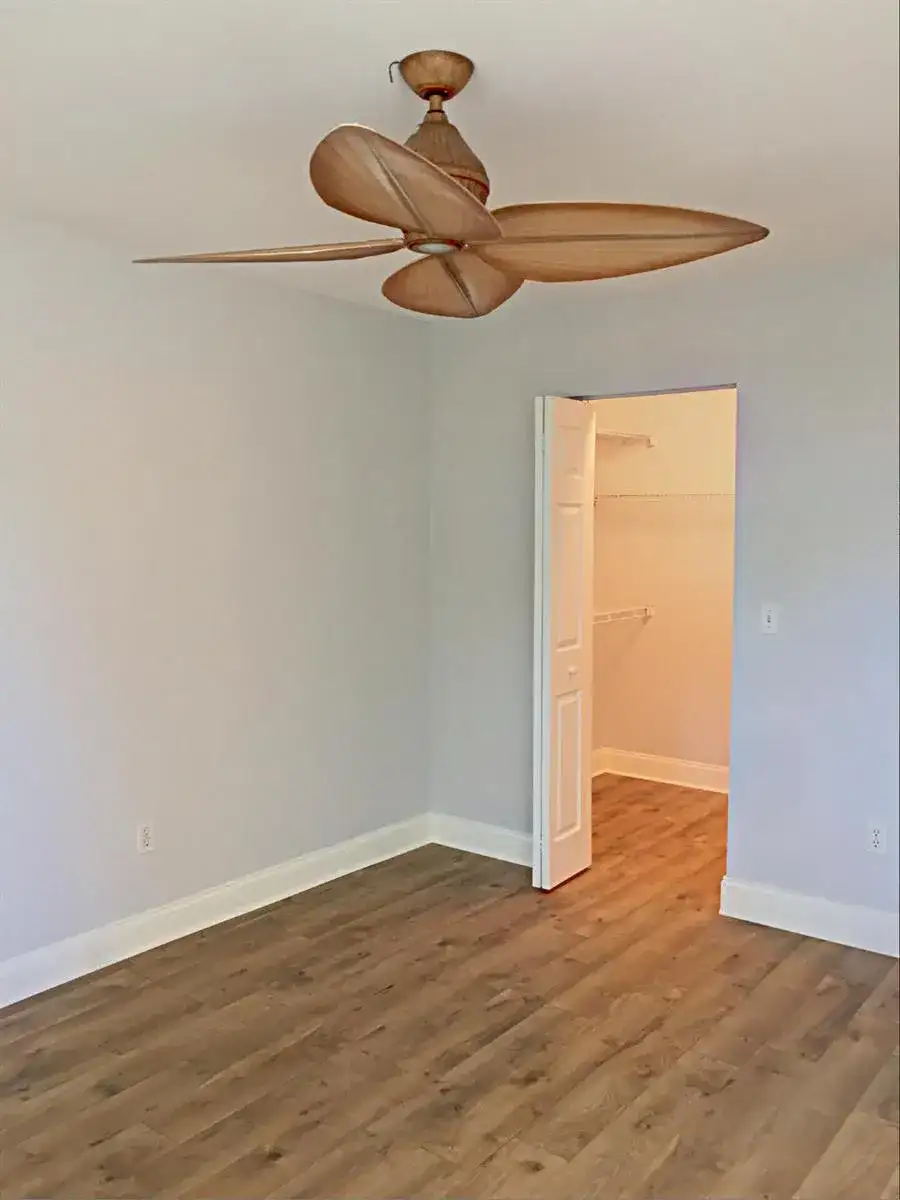 160 YACHT CLUB Way # 210, Hypoluxo FL 33462 photo 5
