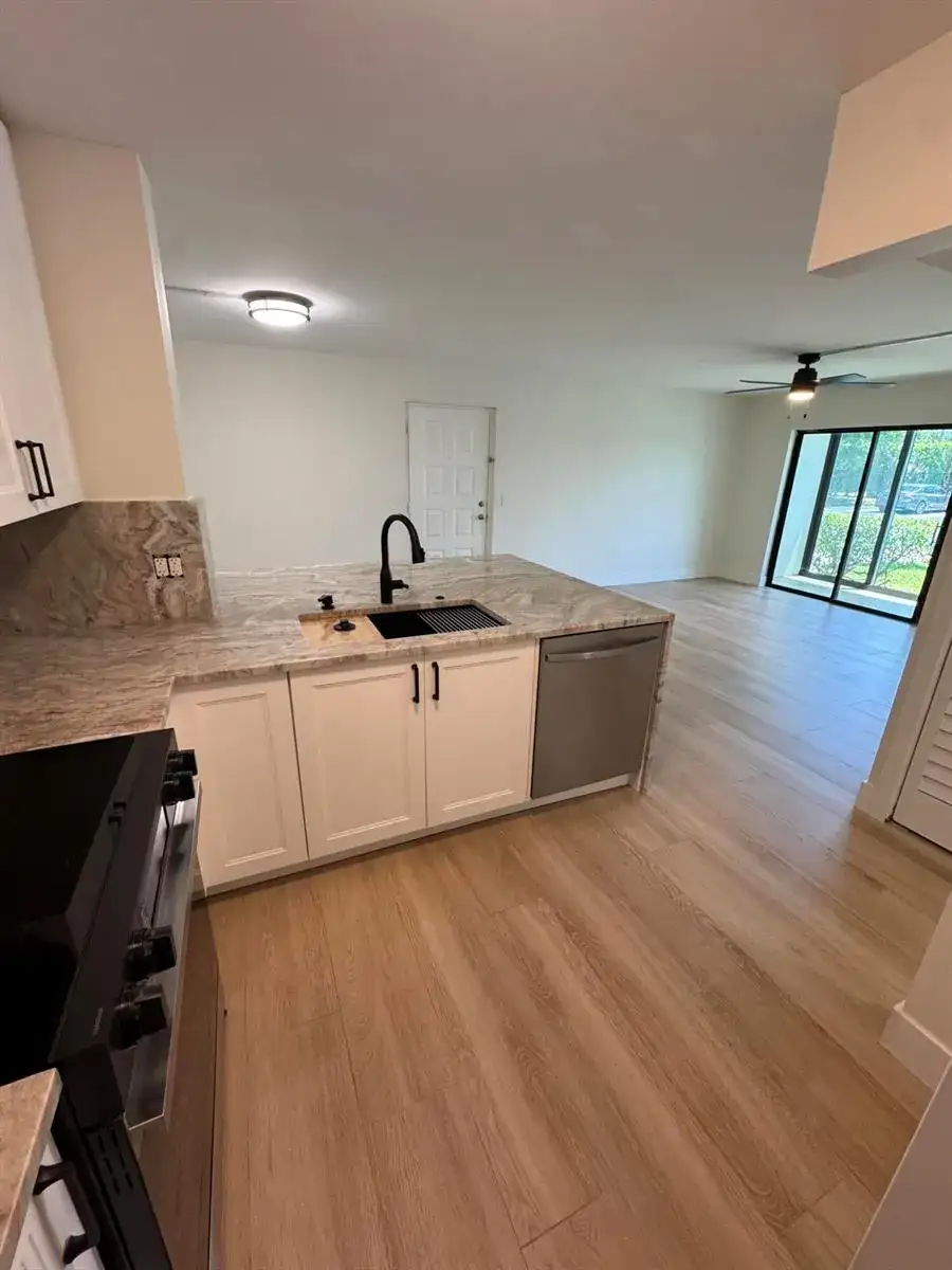 629 Sea Pine Way # C1, FL 33415 photo 4