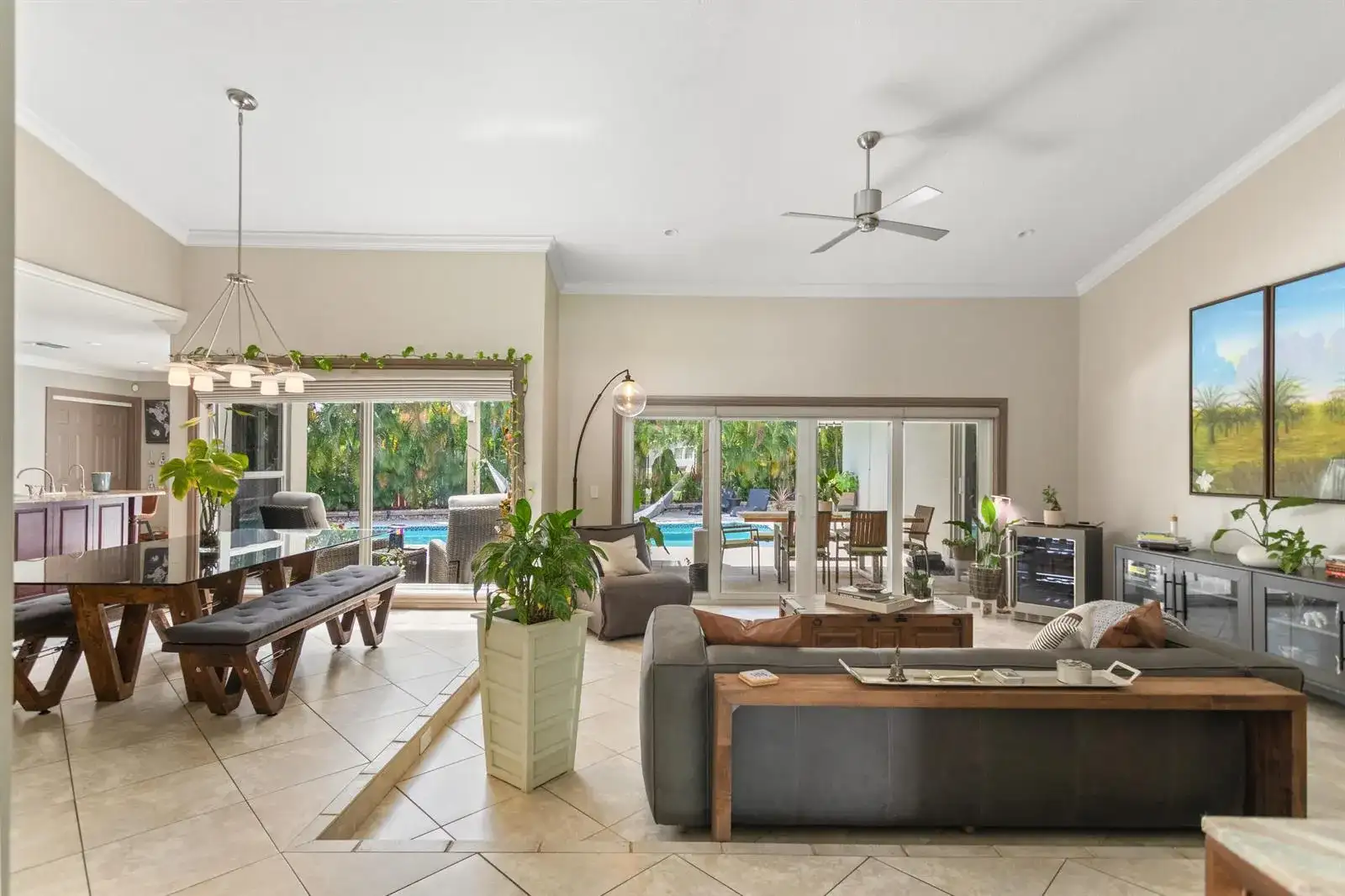 4050 NW 7th Lane, Delray Beach FL 33445 photo 2