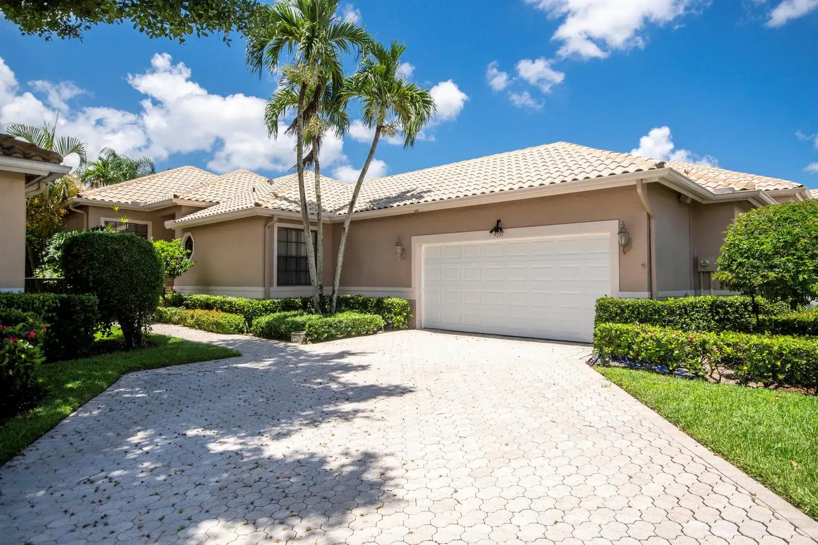 4557 Barclay Fair Way, Lake Worth FL 33449 photo 4