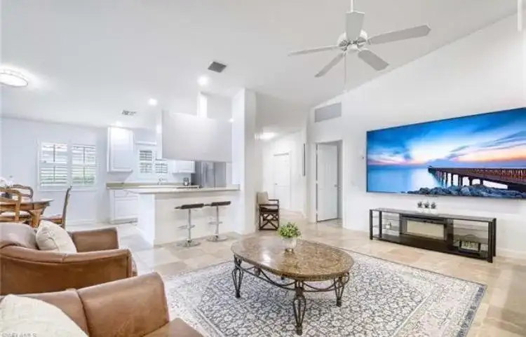 7936 Umberto Court, Naples FL 34114 photo 3