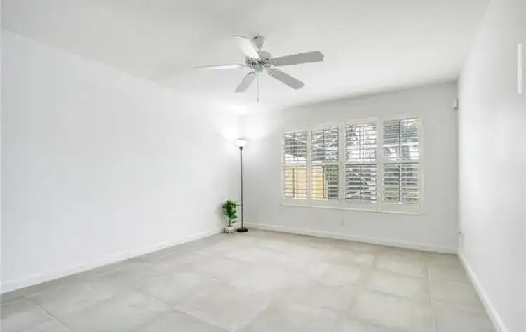 7936 Umberto Court, Naples FL 34114 photo 5