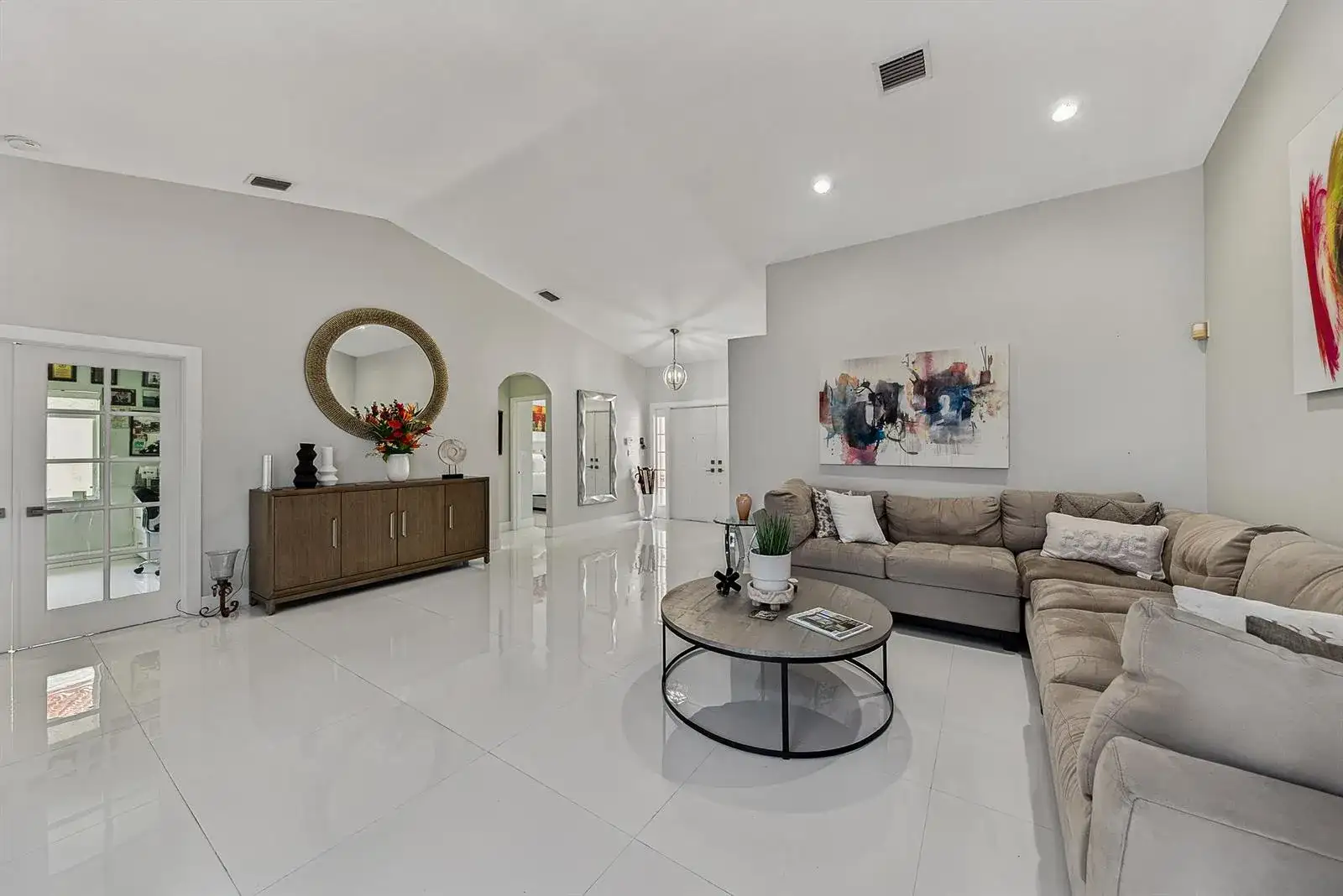 358 SW 188TH Terrace, Pembroke Pines FL 33029 photo 3