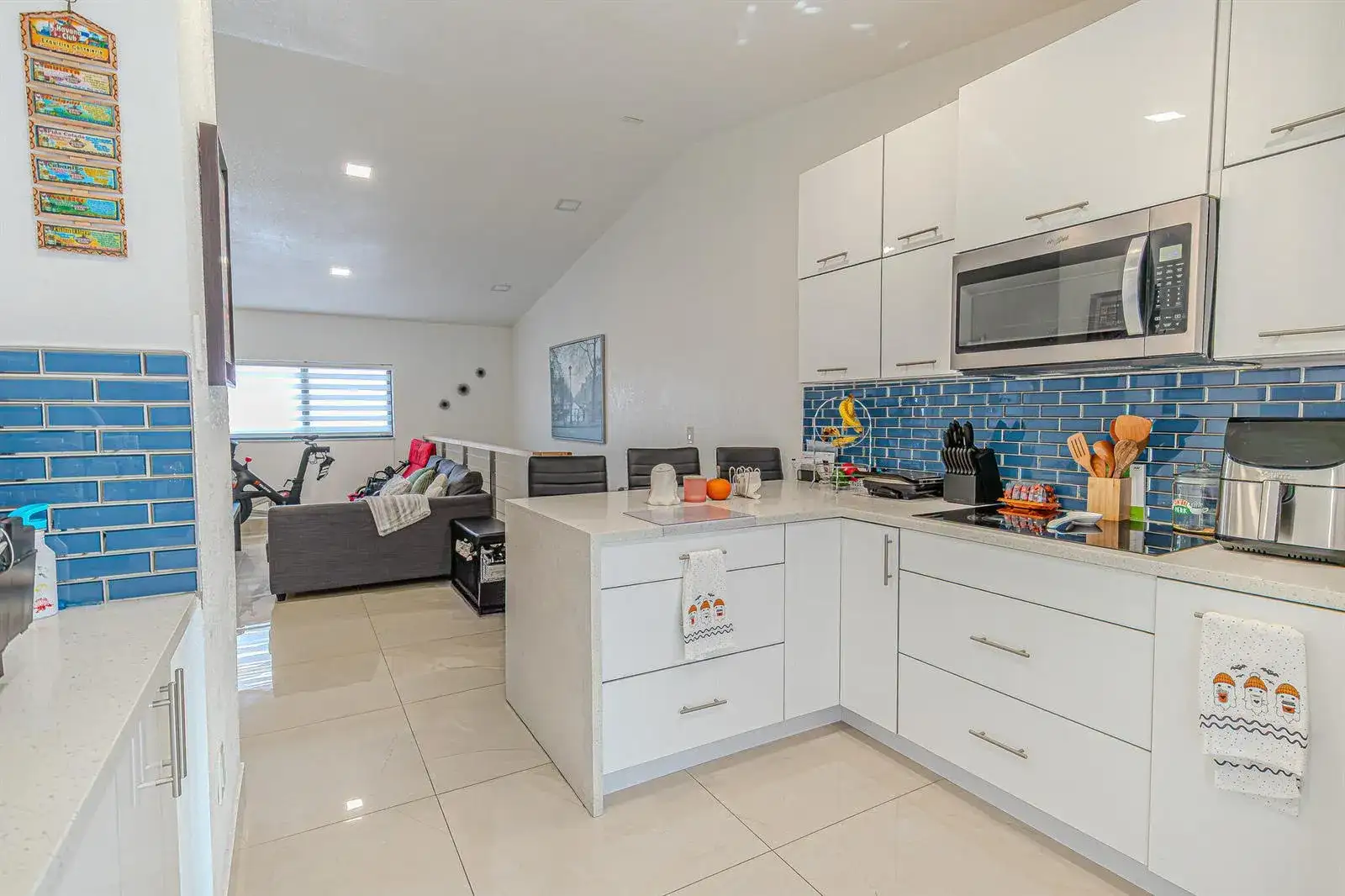 7690 W 29th Way # 202, Hialeah FL 33018 photo 4