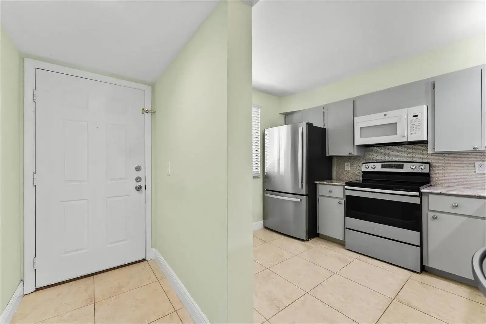 6205 Balboa Circle # 102, Boca Raton FL 33433 photo 3