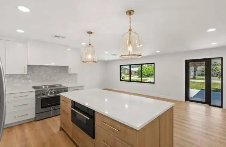 128 W Norfolk Road, Jupiter FL 33469 photo 3