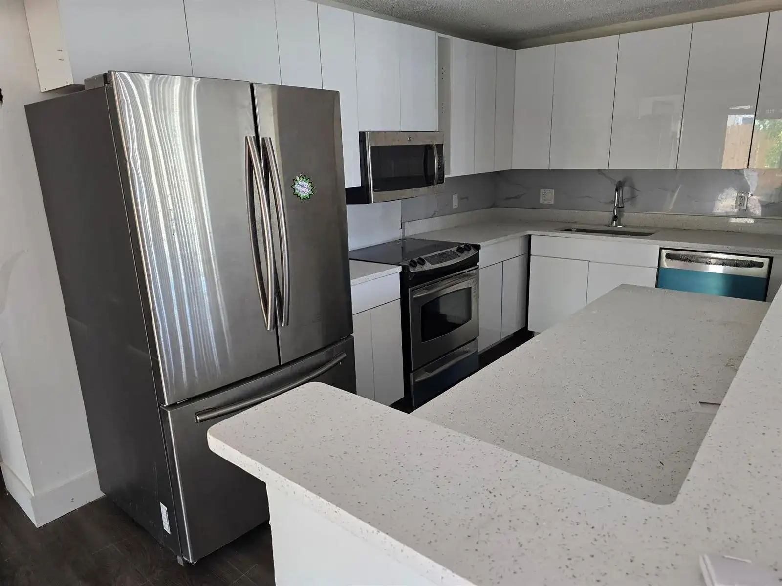 435 SW 61st Terrace, Margate FL 33068 photo 3