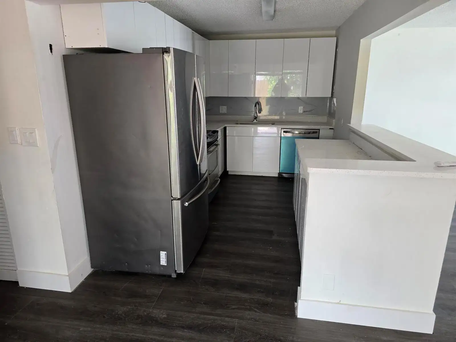435 SW 61st Terrace, Margate FL 33068 photo 4