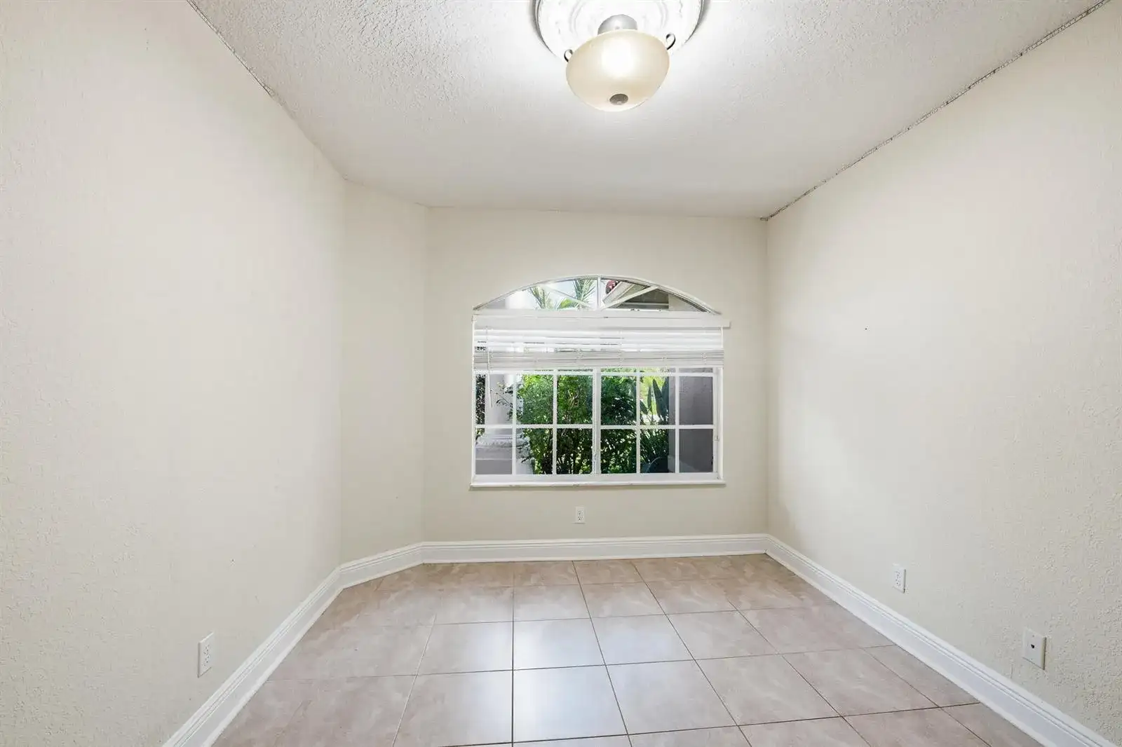 5476 NW BOYDGA Avenue, Port St. Lucie FL 34986 photo 4