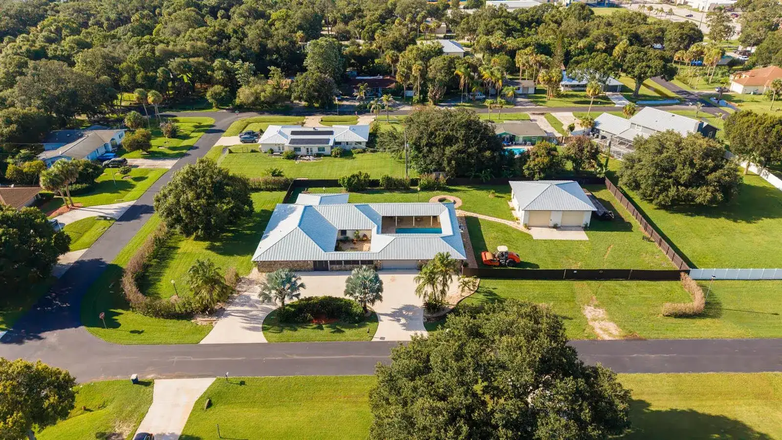 3504 FONTANEDA Avenue, Fort Pierce FL 34947 photo 4