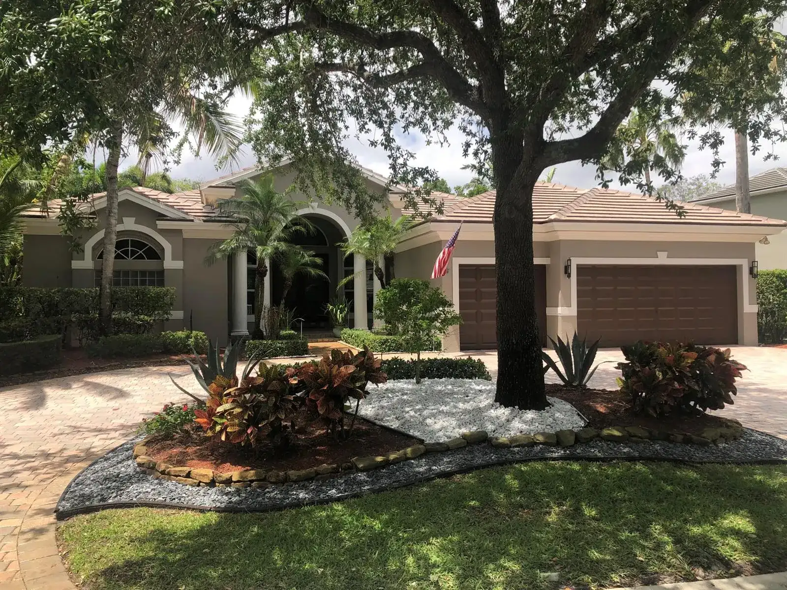 6493 NW 105th Terrace, Parkland FL 33076 photo 2