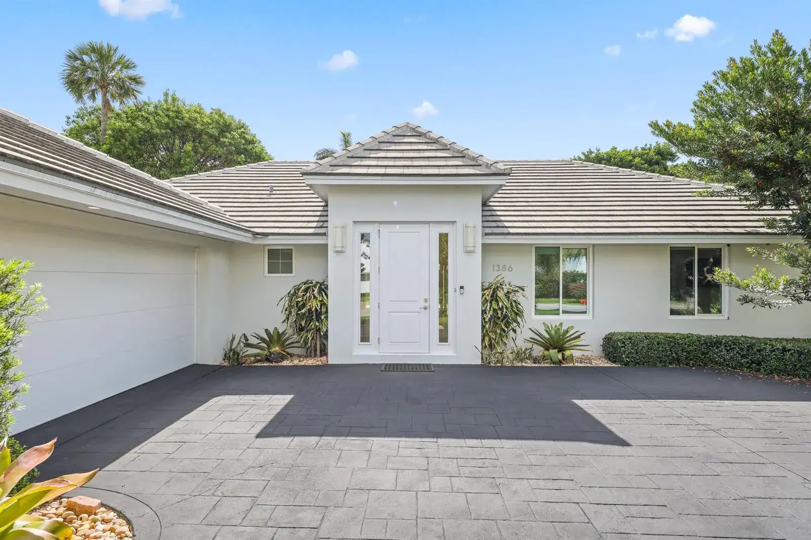 1386 S Atlantic Drive, Lantana FL 33462 photo 5