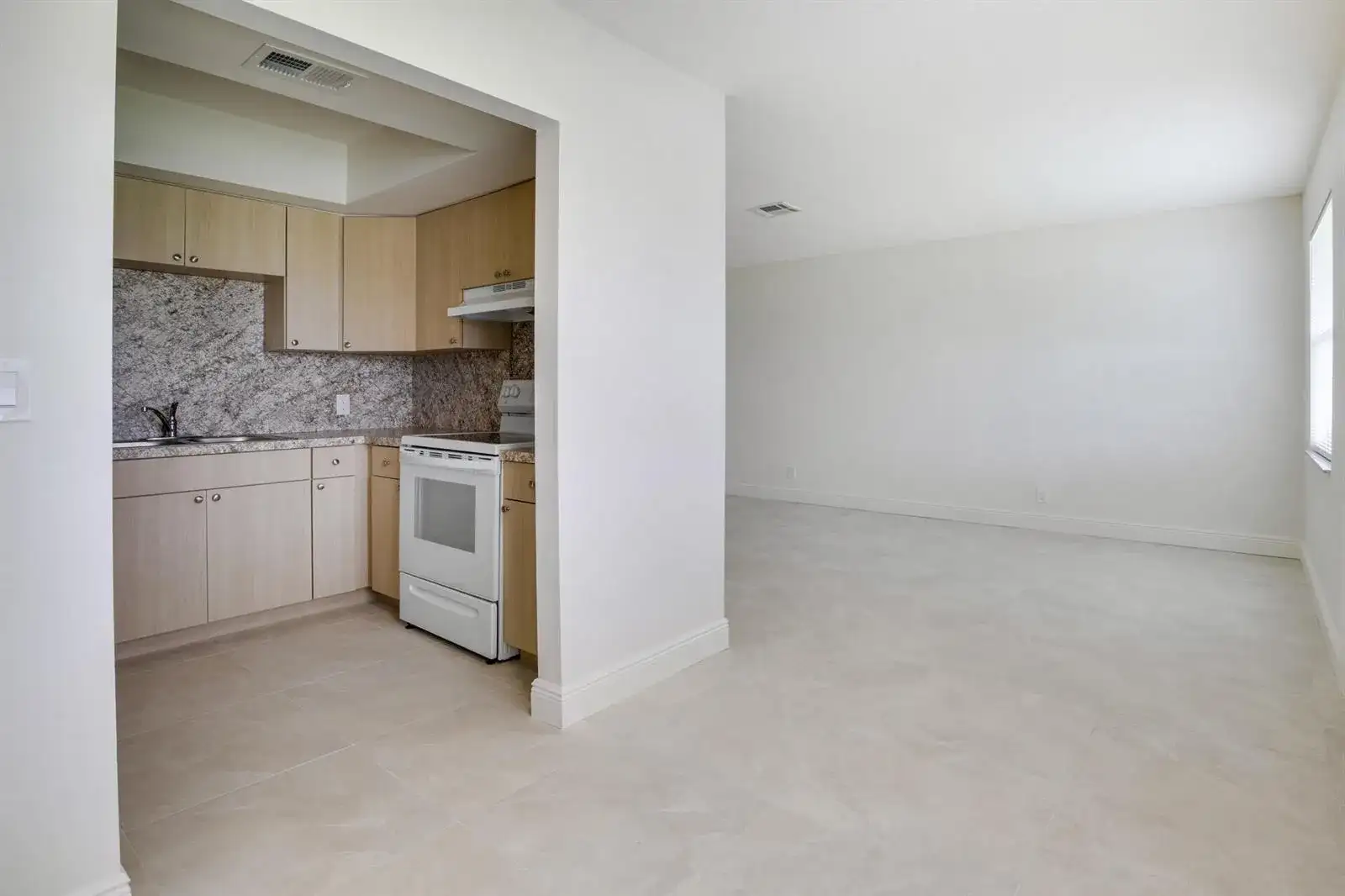 4102 Faith Street, West Palm Beach FL 33406 photo 4