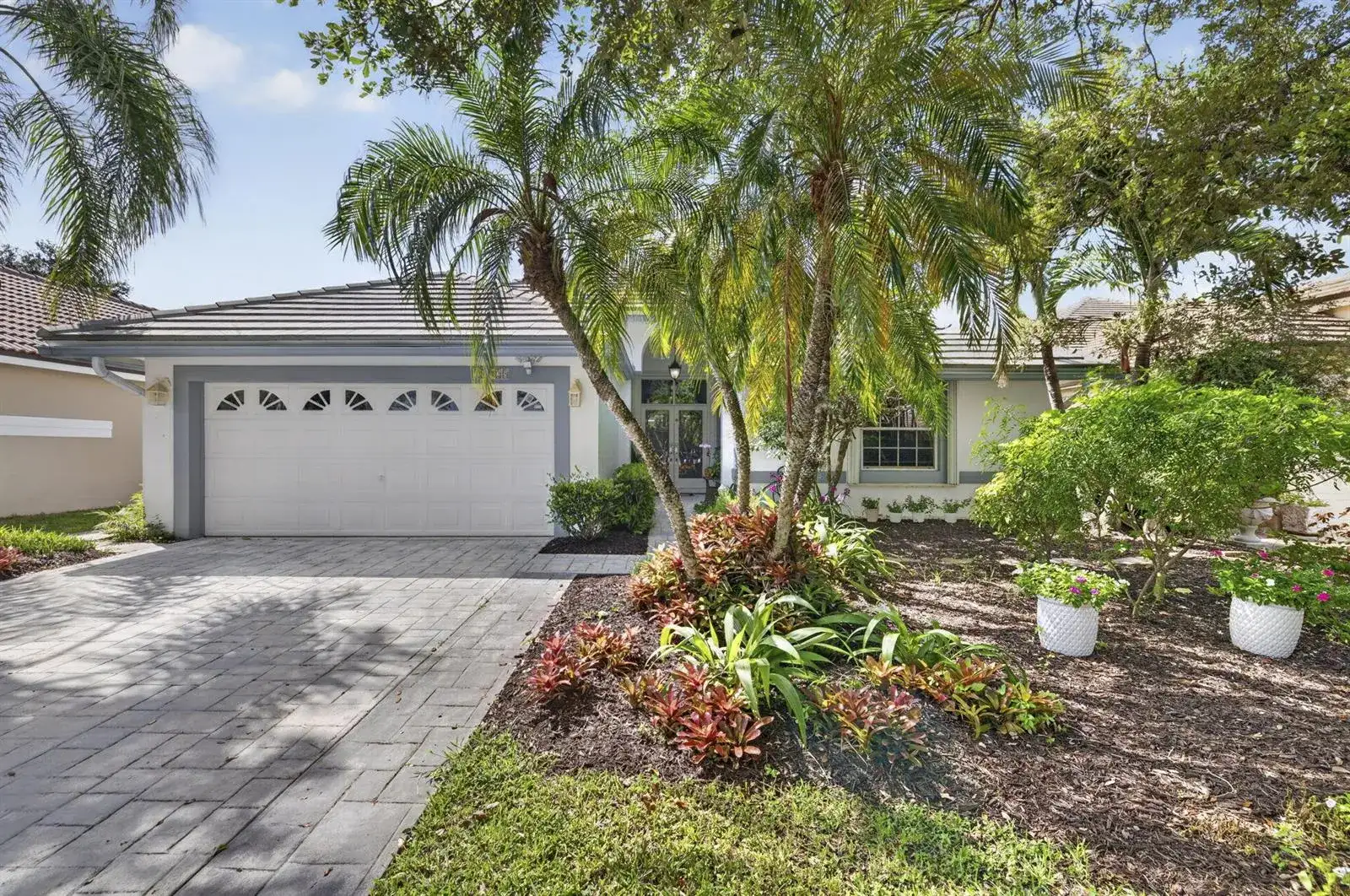 11728 HIGHLAND Place, Coral Springs FL 33071 photo 2