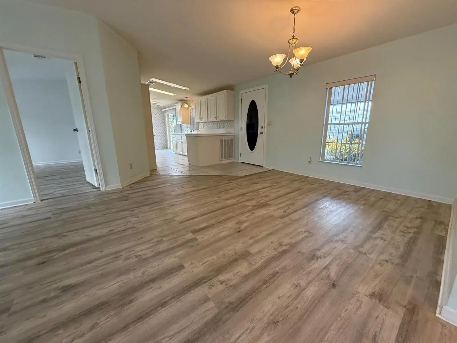 294 Kingfisher Avenue, Fort Pierce FL 34982 photo 3