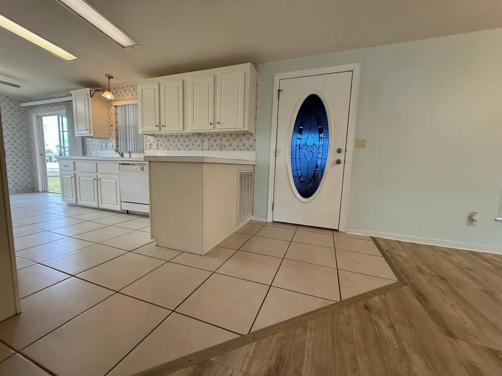 294 Kingfisher Avenue, Fort Pierce FL 34982 photo 5