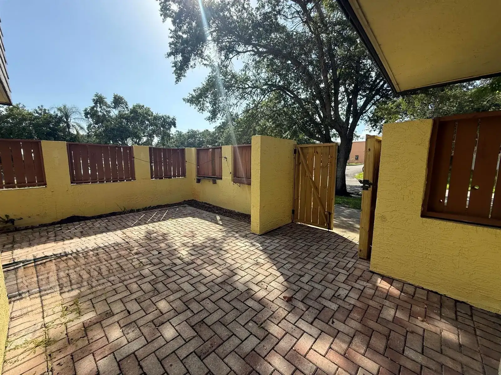 3100 SE Brook Street, Stuart FL 34997 photo 4