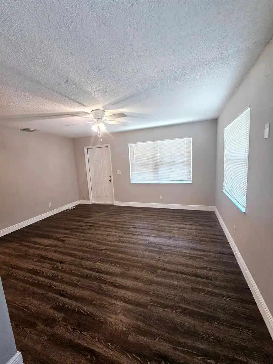 1556 W 20TH Street, Riviera Beach FL 33404 photo 4
