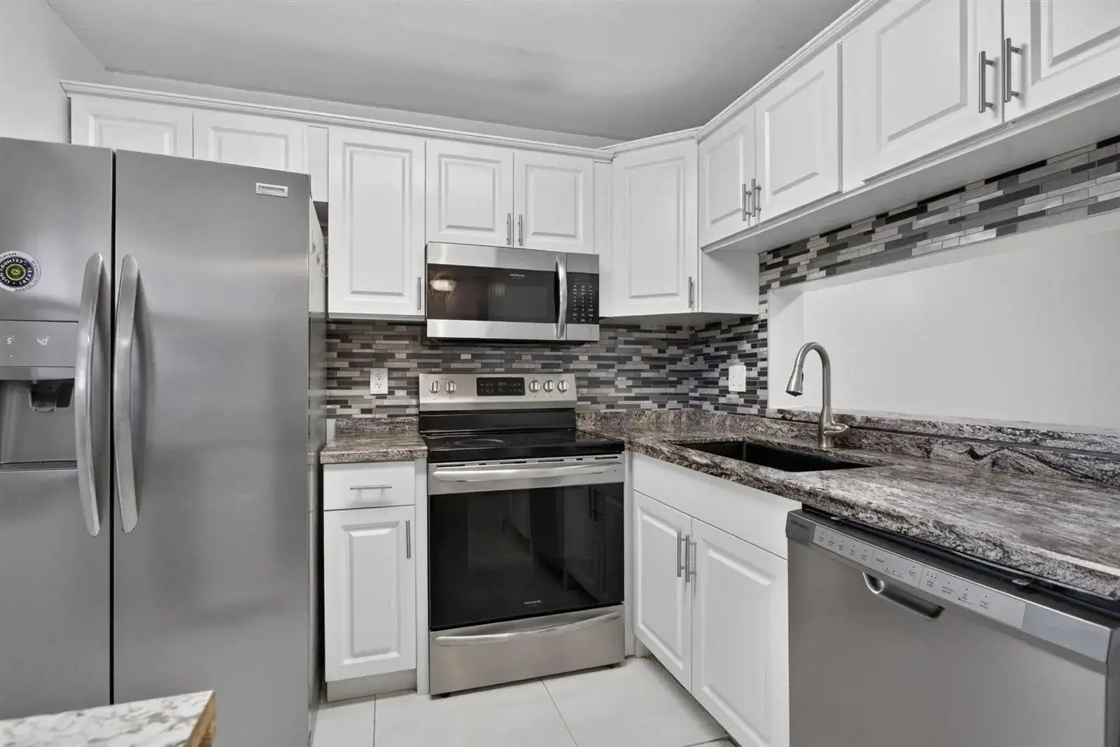 5540 Lakeside Drive # 102, Margate FL 33063 photo 5